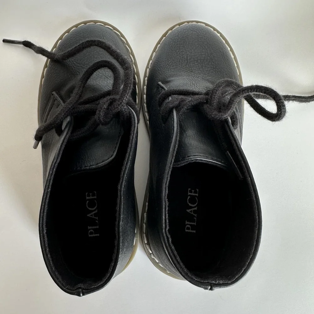 The Children's Place Boy's Black Lace Up Shoe Boots Toddler Size 10